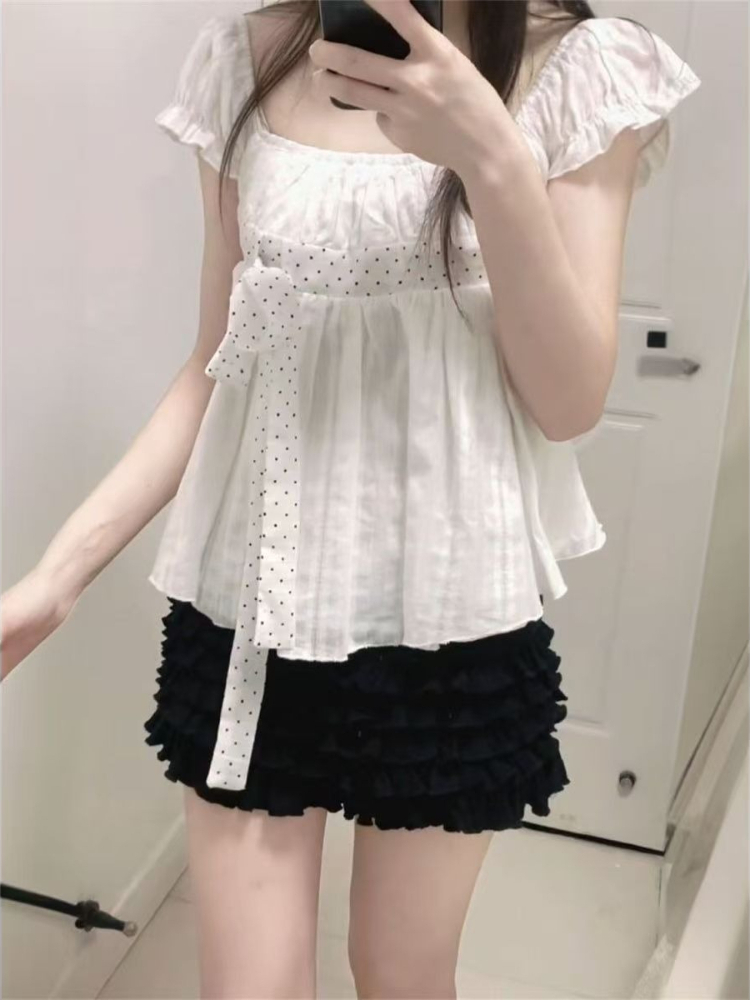 かわいい韓国ファッション水玉模様のリボンパフスリーブ白黒 2 - Puff Sleeve Blouse のレビューと価格