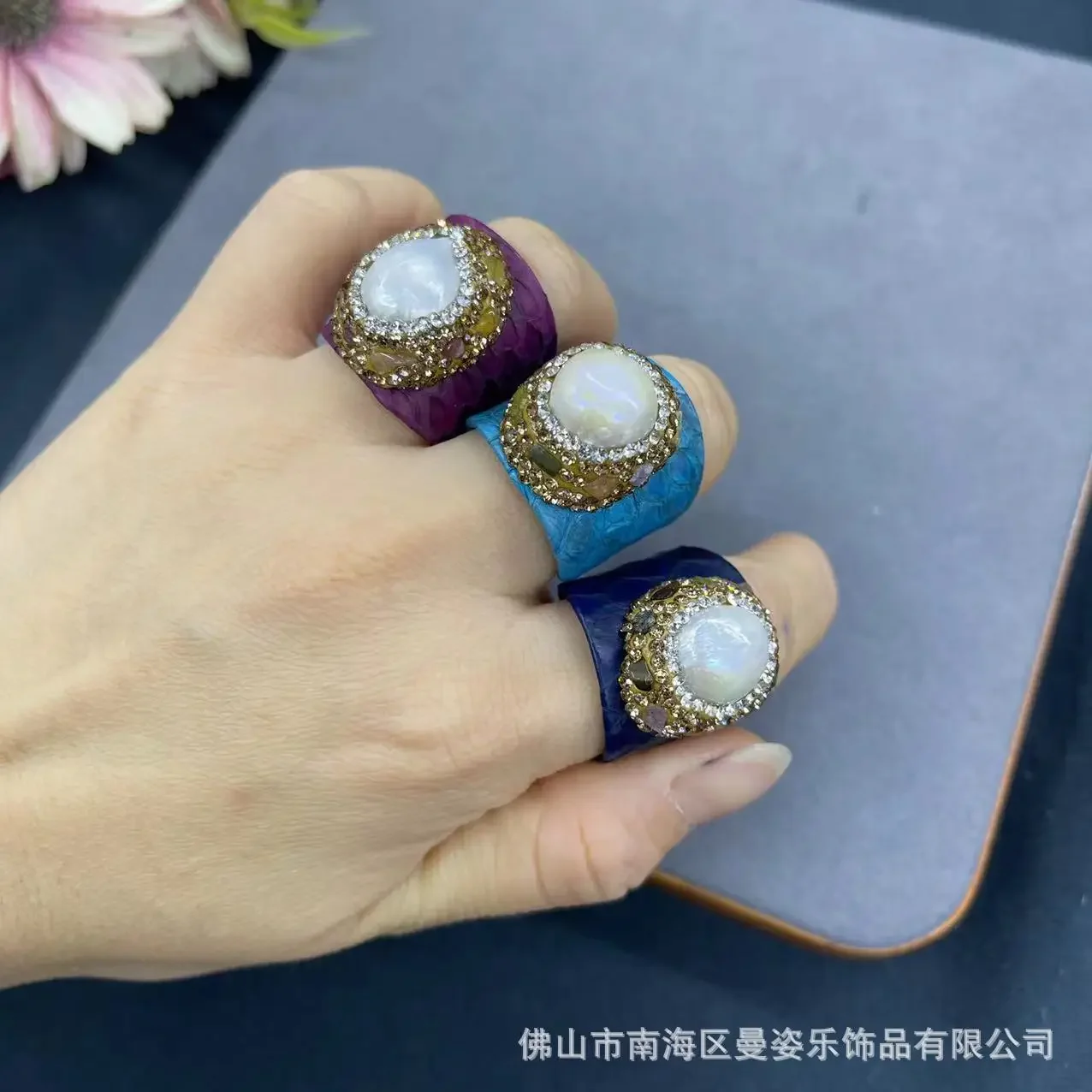 本革オープンリング、バロックパールがちりばめられたスネークス - Women'S Fashion E Commerce のレビューと価格